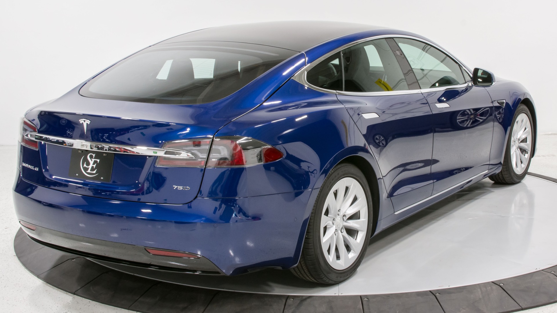 Tesla model s 75d