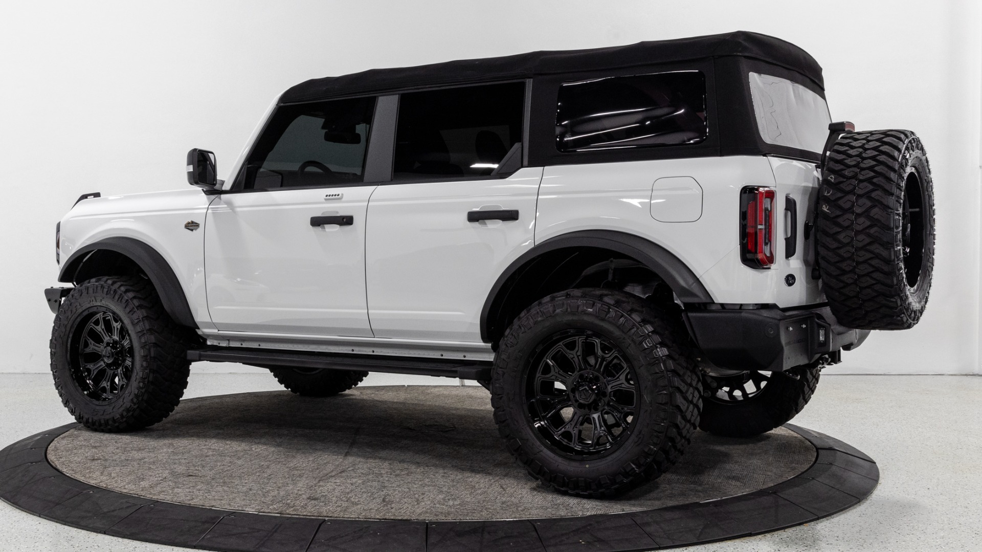 2022 Black 4 Door Ford Bronco For Sale - Hennessey Performance