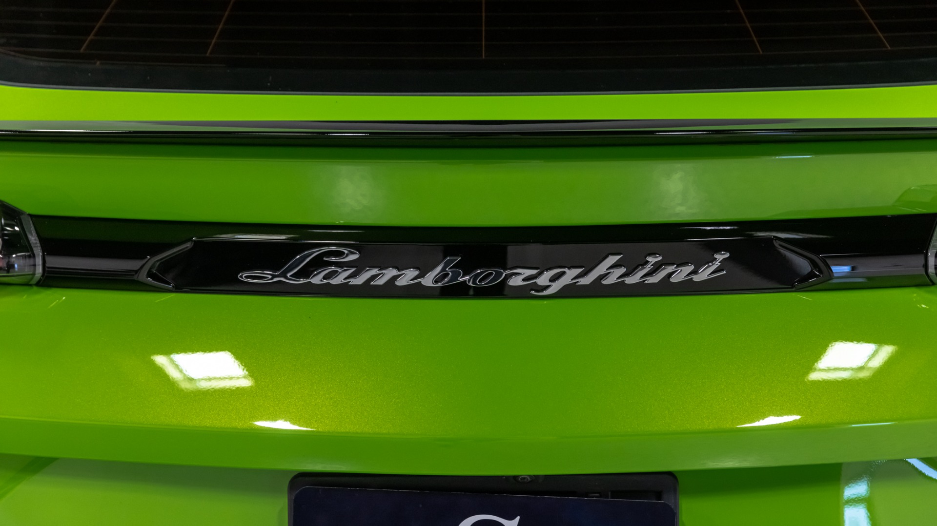 Lambo Lime Green Pearl 3 Stage Auto Paint and Kit Options