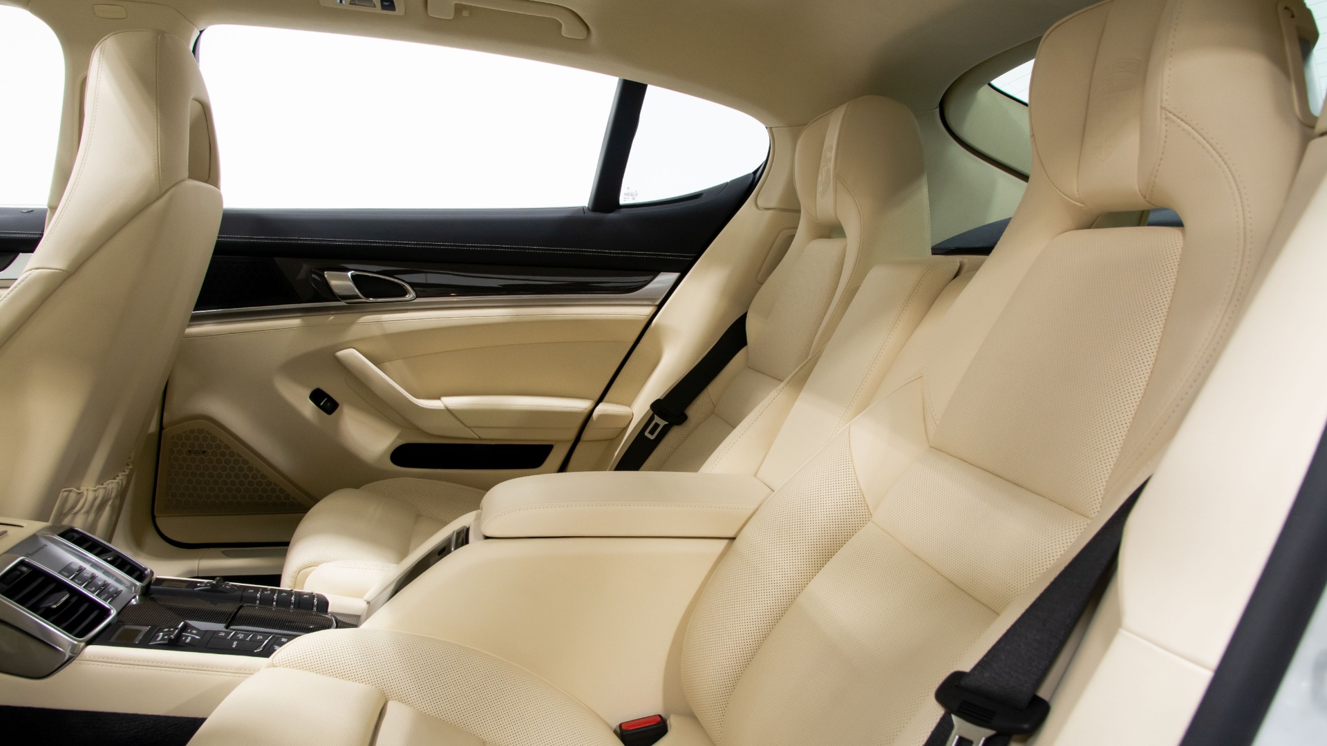 Porsche panamera hotsell seats for sale